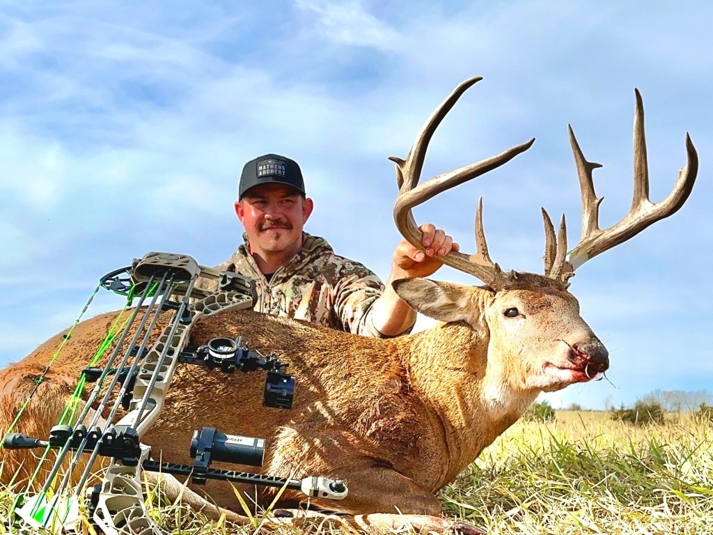 Check out Casey’s video of his Iowa&nbsp;Buck!!